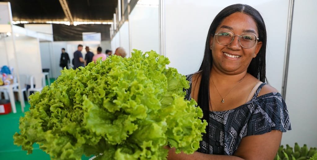 Produtora rural Michele Silva Feira em São Sebastião DF Misto Brasil