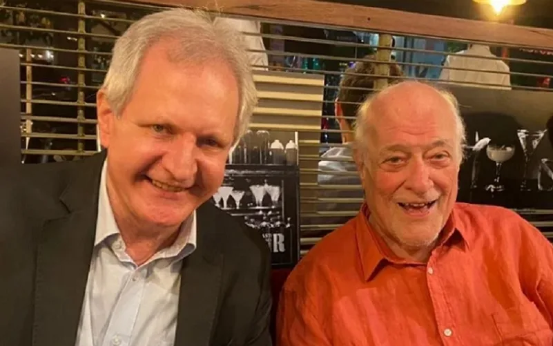 Augusto Nunes e JR Guzzo jornalistas Misto Brasil