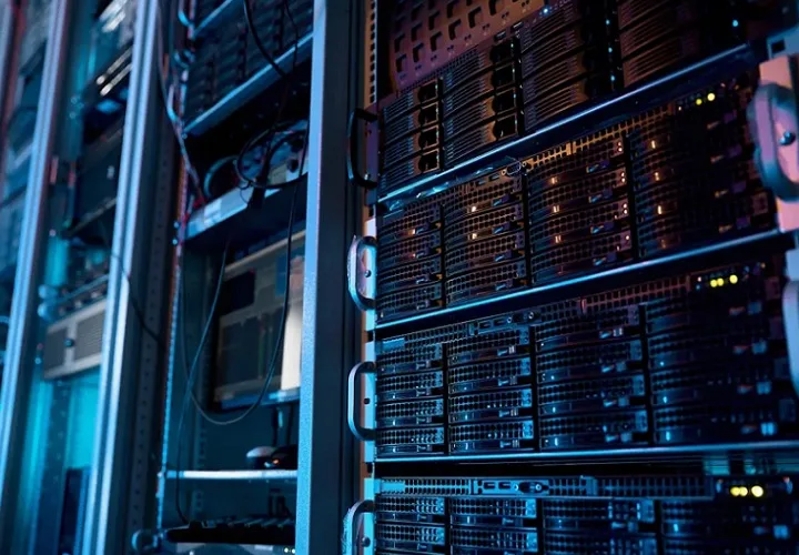 Gargalo tributário trava polo de data centers no Brasil