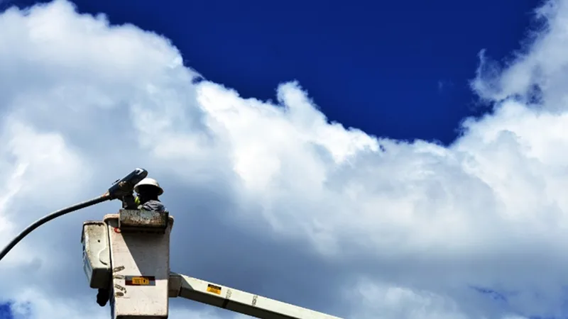 Condomínio Mestre D’Armas recebe nova iluminação