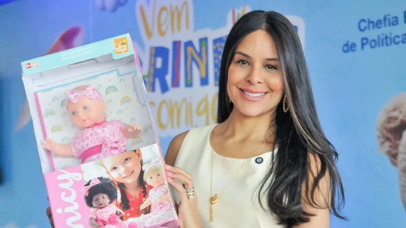 Mayara Noronha, primeira-dama do DF, avisa que começou a arrecadação de brinquedos para 20 mil crianças/Lúcio Bernardo Jr./Agência Brasília