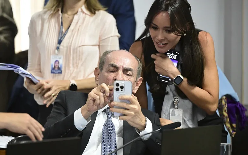 Senador Marcelo Castro Misto Brasil