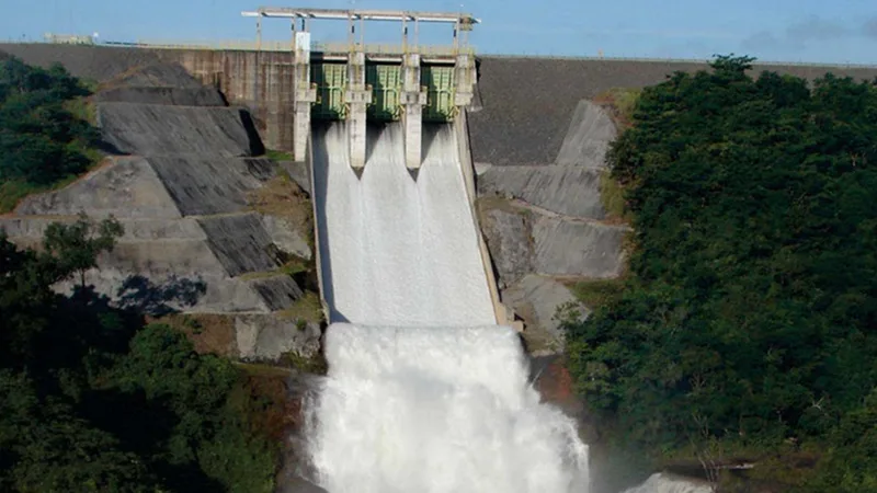 Caesb vai captar água da Usina de Queimado