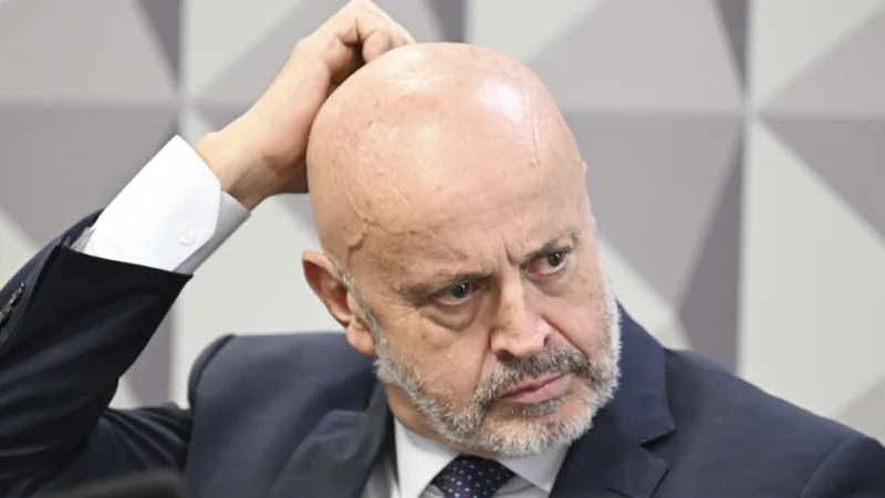 Lulinha e senador devem depor na CPMI do INSS