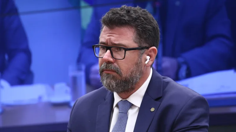 Conselho de Ética analisa denúncias contra deputados