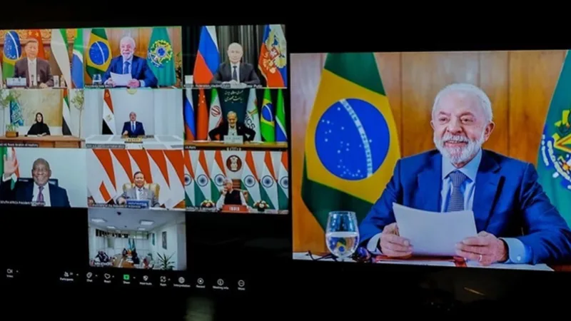 Loiras, a China e a nova versão da democracia