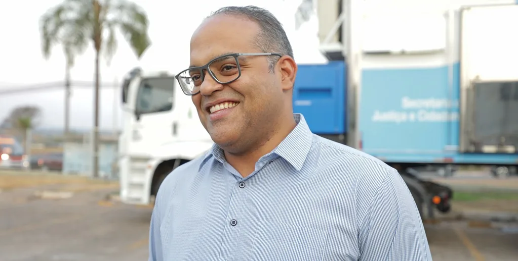 Na Hora Rodrigo Barbosa DF Misto Brasil