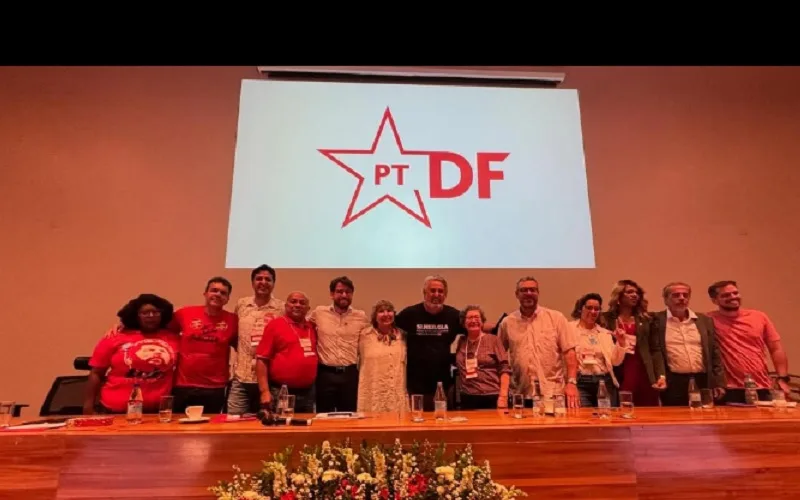 PT encontro DF políticos Misto Brasil