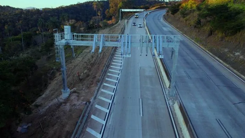 Cobrança de pedágio na BR-381, em Minas, começa no sábado