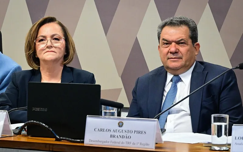 STJ ministros Marluce Caldas e Carlos Pires Brandão Misto Brasil