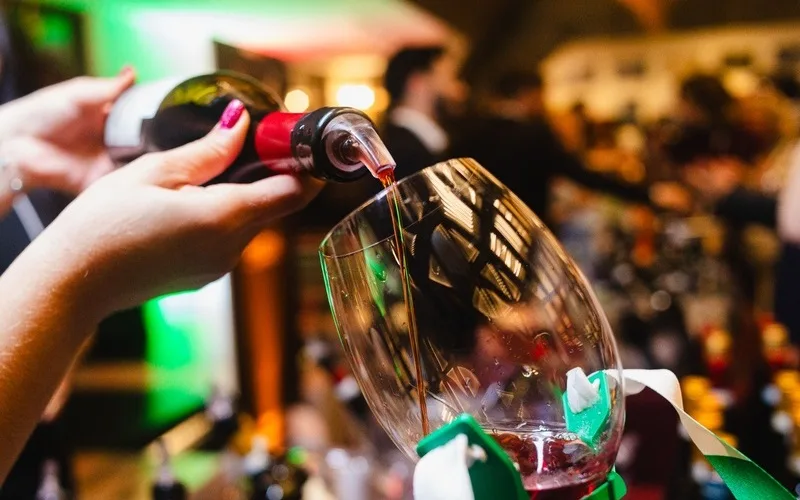 Vinho uva Itália Misto Brasil