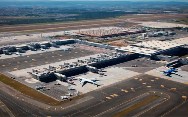 Aeroporto Internacional de Viracopos Misto Brasil