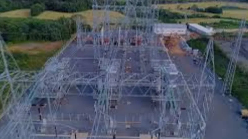 Incêndio em subestação provoca queda de energia