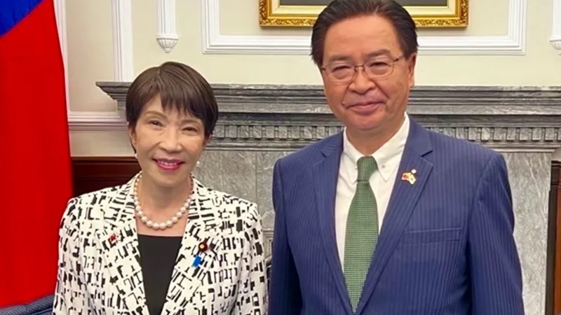 Sanae Takaichi obtém vitória esmagadora no Japão