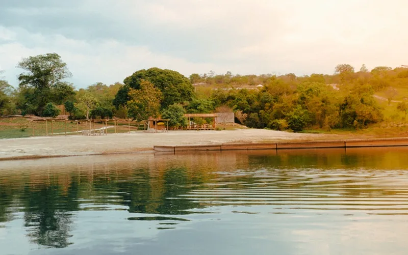 Lago Corumbá IV Silvânia condomínio Misto Brasil