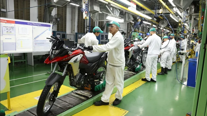 Fabricante de motocicletas vai aumentar produção em Manaus