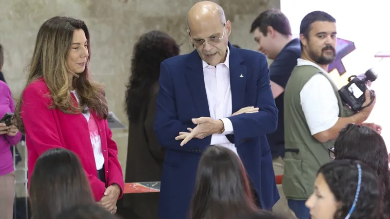 Paco Britto, secretário do governo distrital, durante evento sobre o progrma Meninas em Ação, que é o empoderamento feminino/Lúcio Bernardo Jr./Agência Brasília