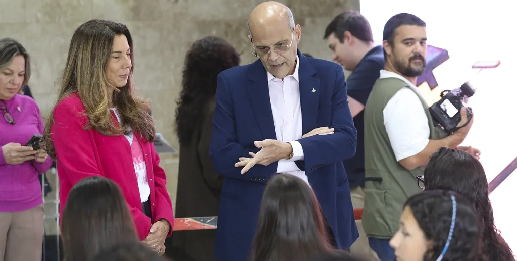 Paco Britto secretário de Relações Internacionais DF Misto Brasil