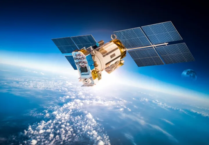 MCom defende uso de satélites para ampliar conectividade no país