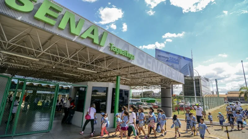 Caminhões movidos a biometano estão no Senai