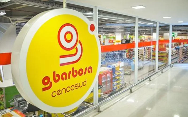 Supermercado G. Barbosa Fortaleza fachada Misto Brasil
