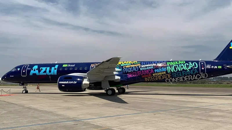 Companhia incorpora na frota novo jato da Embraer