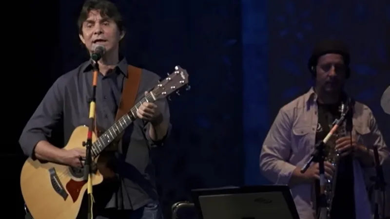 Morreu o cantor e compositor mineirto Lô Borges