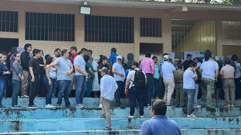 Confusão atrasa apuração das eleições em Honduras