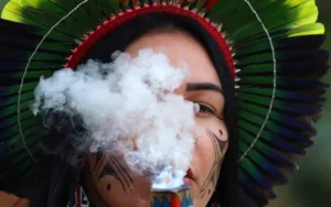 Ingígena cachimbo tradição COP30 Misto Brasil
