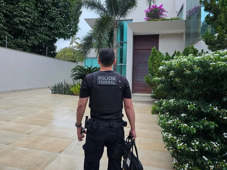 Outro deputado é alvo de operação da Polícia Federal