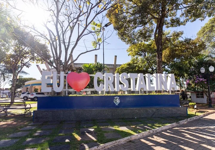Cristalina sedia imersão em gestão e estratégia para empresários