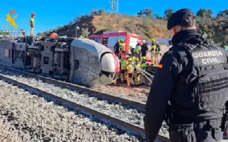 Descarrilamento de trem causa 39 mortes