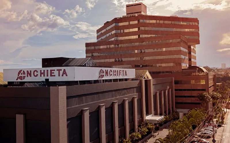 Injeção fatal – técnicos acusados de matar pacientes