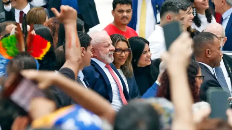 Lula da Silva veta Projeto de Lei da Dosimetria