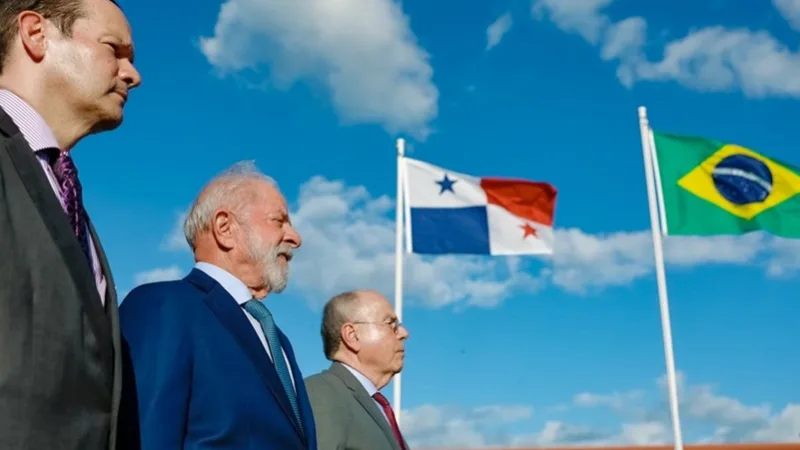 Lula da Silva prega união dos países latinos