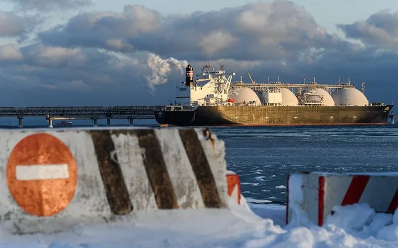 União Europeia proíbe gás russo a partir de 2027