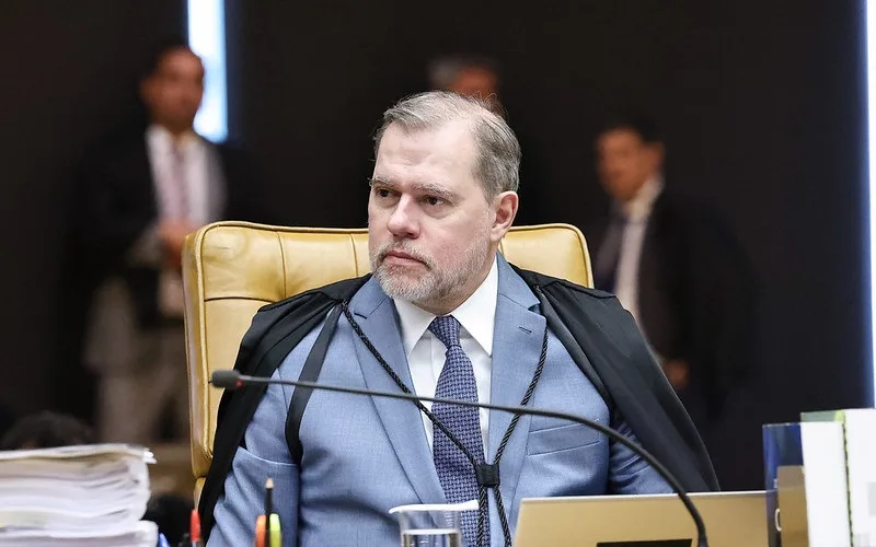 Quando os poderosos se incomodam