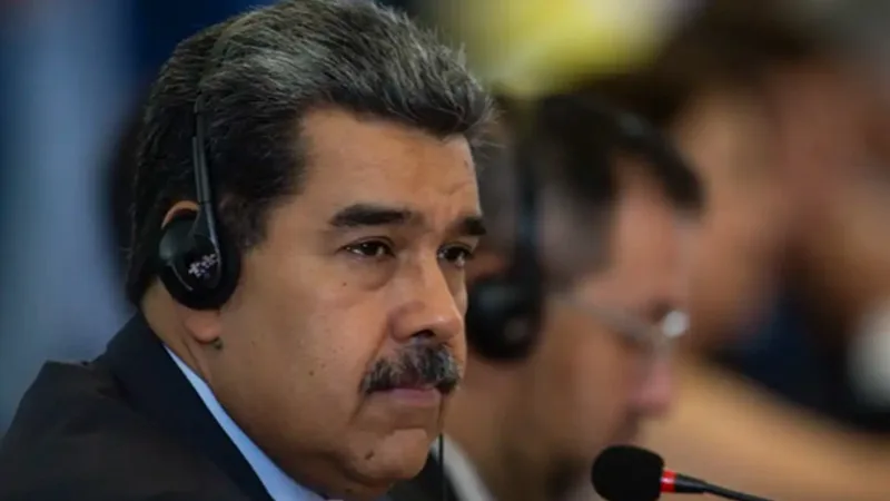 Filho diz que Nicolás Maduro está bem