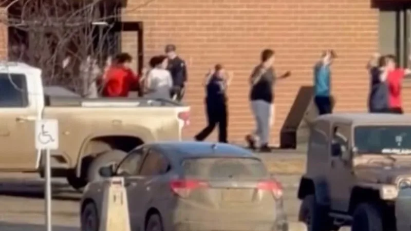 Tiroteios no Canadá deixam dez mortos e dezenas de feridos