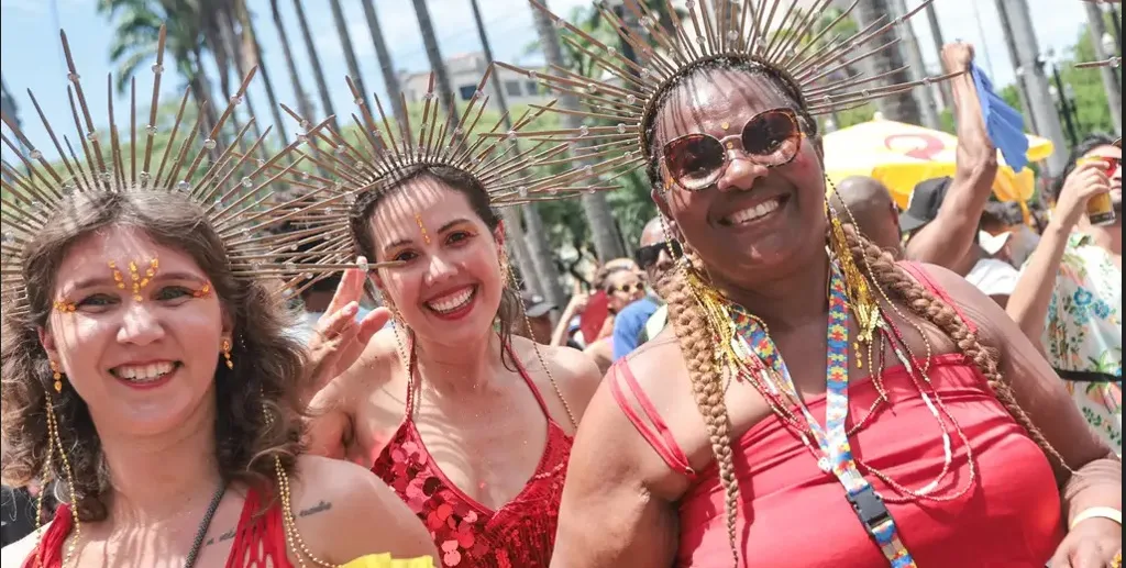 Foliãs no desfile do Bloco Sol na cara, na Praça da Sé na capital de São PauloPaulo/Pinto/Agência Brasil