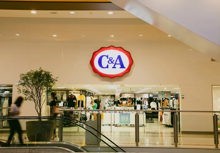 Empresa de moda registra lucro líquido de mais de meio bilhão