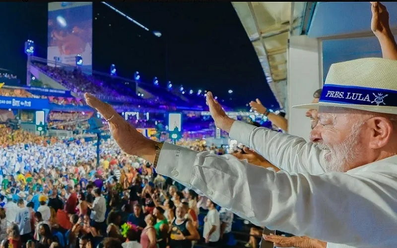 Desfile da Sapucaí vai render representação no TSE