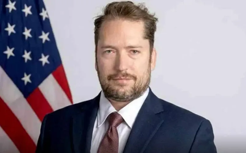 Brasil revogou visto de assessor do presidente Trump