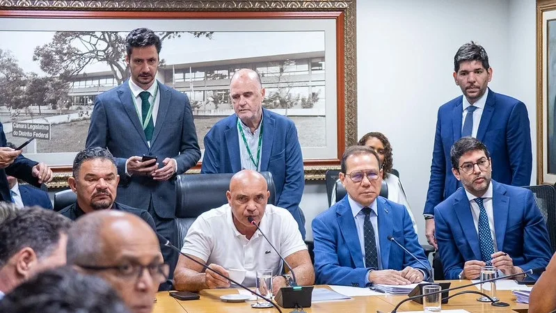 BRB pressiona distritais para aprovação de ajuda financeira