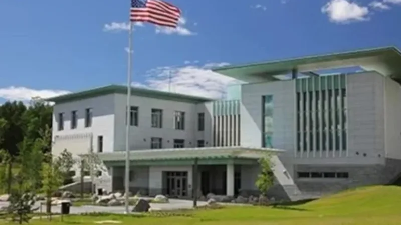 Explosão na embaixada dos Estados Unidos em Oslo