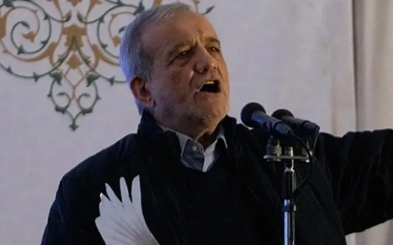 Irã jamais se renderá a Israel ou aos EUA, diz presidente