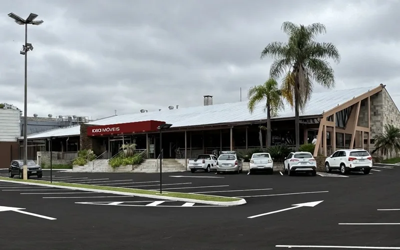 Rede recupera prédio histórico e transforma em showroom