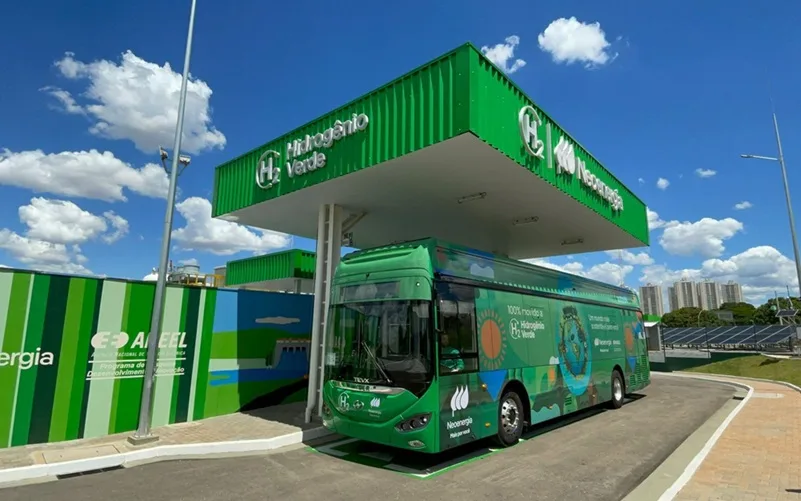 Ônibus movido a hidrogênio verde fará roteiro turístico