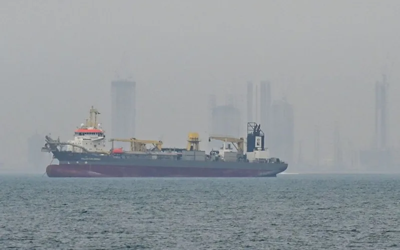 Irã abriu a passagem pelo Estreito de Ormuz