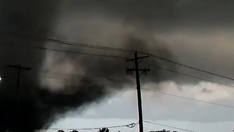Tornado atingiu Oklahoma numa série de tempestades